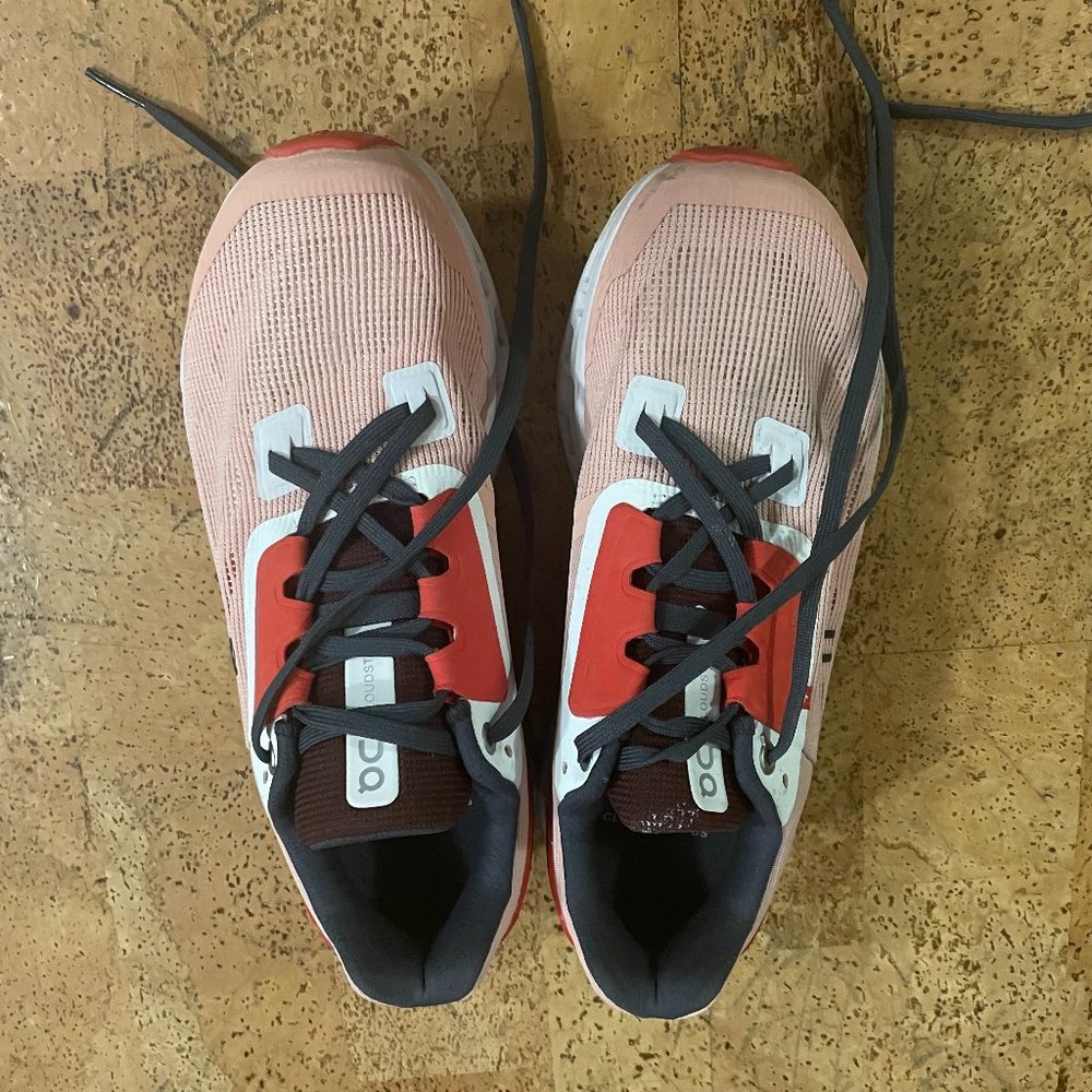 ON Running Cloudstratus